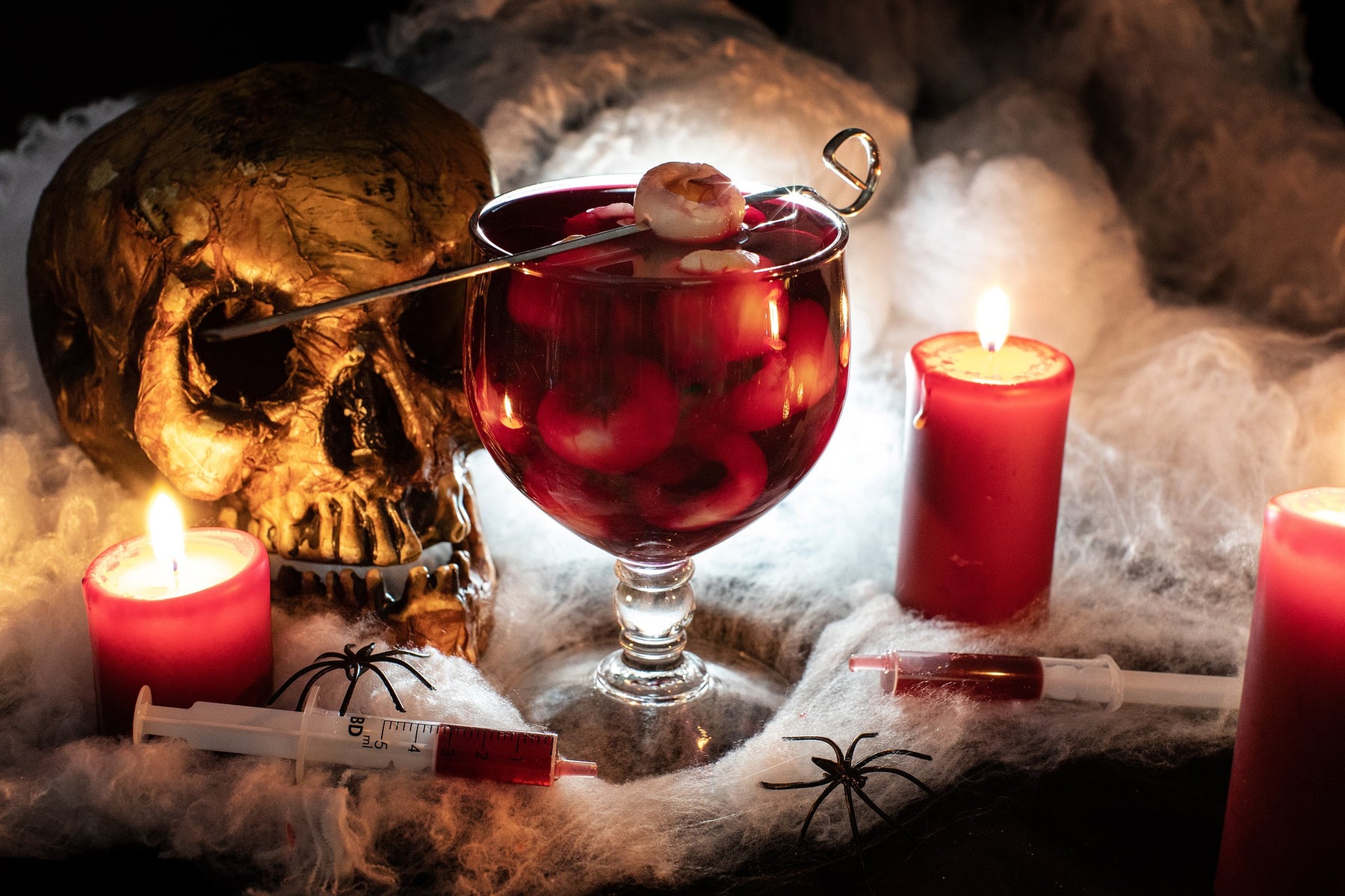 6 Recipes For the Scariest Halloween Cocktails
