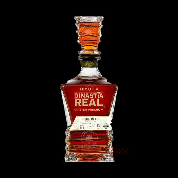 Dinastia Real Extra Anejo Artist - TIPXY