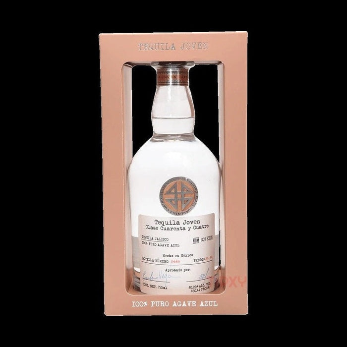 Tequila Joven Clase Cuarenta y Cuatro - TIPXY